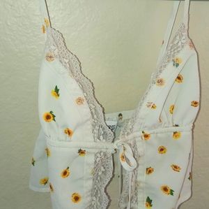 Princess Polly Tie-Front Crop Top